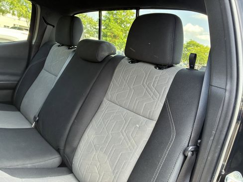Used 2023 Toyota Tacoma TRD Sport RWD image 13