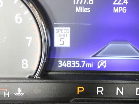 Used 2022 Ford Explorer Limited w/ Equipment Group 301A image 34