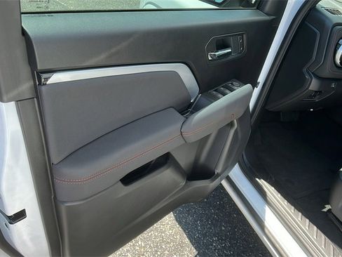 New 2025 Chevrolet Colorado Z71 image 11