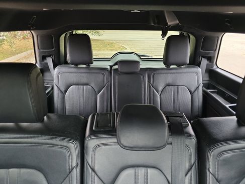 Used 2018 Ford Expedition Limited w/ Equipment Group 301A image 23