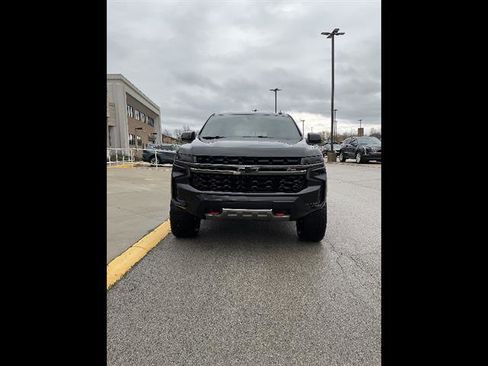 Used 2021 Chevrolet Tahoe Z71 w/ Z71 Signature Package AWD/4WD image 4