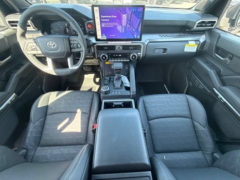 New 2026 Toyota Tacoma TRD Off-Road w/ TRD Off Road Premium Package AWD/4WD image 30