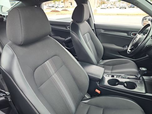 Used 2024 Honda Civic Sport image 10