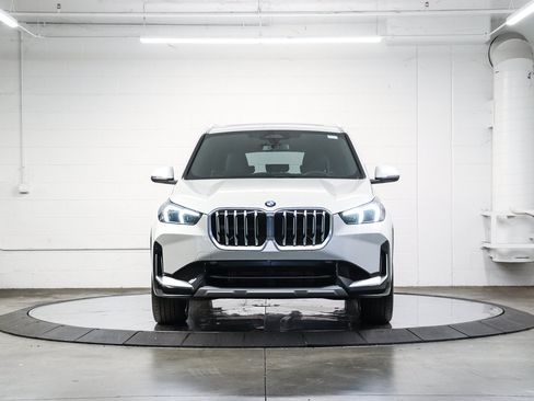 New 2026 BMW X1 xDrive28i w/ Convenience Package AWD/4WD image 2
