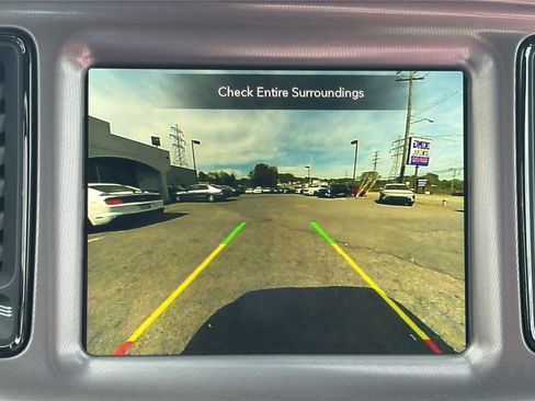 Used 2022 Dodge Challenger SXT w/ Driver Convenience Group RWD image 22