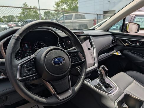 Certified 2025 Subaru Outback Limited AWD/4WD image 24