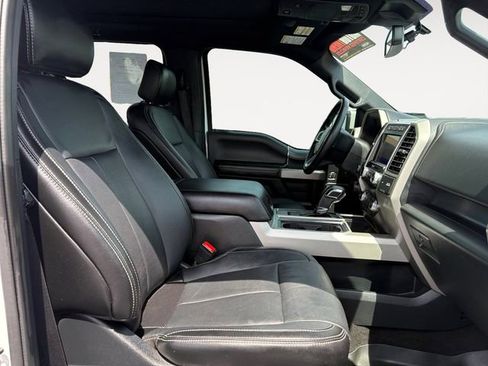Used 2020 Ford F150 Lariat w/ Equipment Group 502A Luxury AWD/4WD image 15
