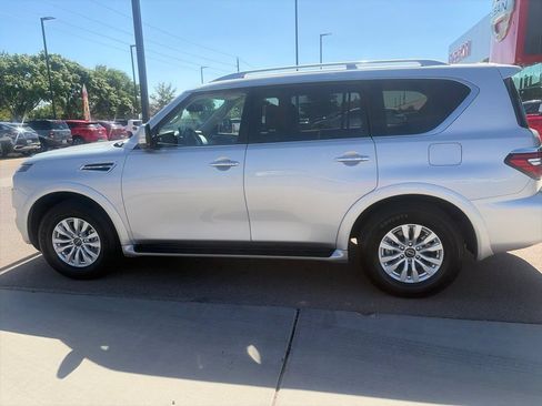 Used 2024 Nissan Armada SV RWD image 8