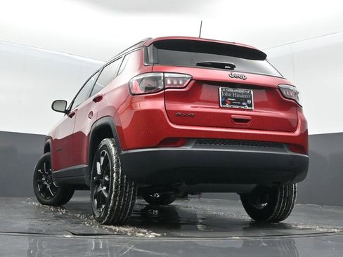 New 2026 Jeep Compass Latitude image 34