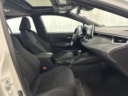 Used 2020 Toyota Corolla SE w/ SE Premium Package image 28