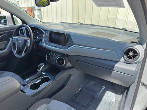 Used 2020 Chevrolet Blazer LT AWD/4WD image 13