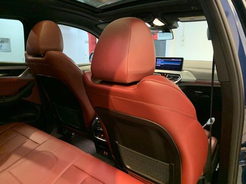 Used 2023 BMW X4 xDrive30i w/ M Sport Package AWD/4WD image 60