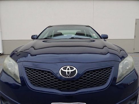 Used 2011 Toyota Camry SE w/ SE Extra-Value Pkg #1 image 9
