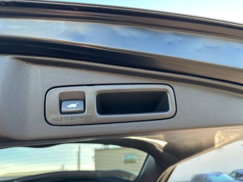 Used 2020 Honda CR-V EX-L image 22