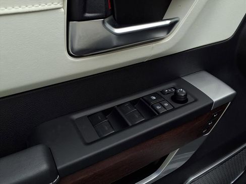 Certified 2025 Toyota Sequoia Capstone image 18