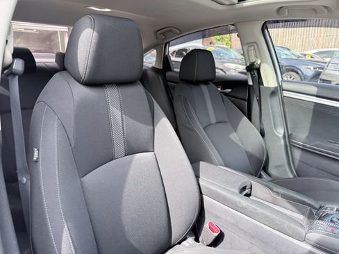 Used 2020 Honda Civic EX image 27