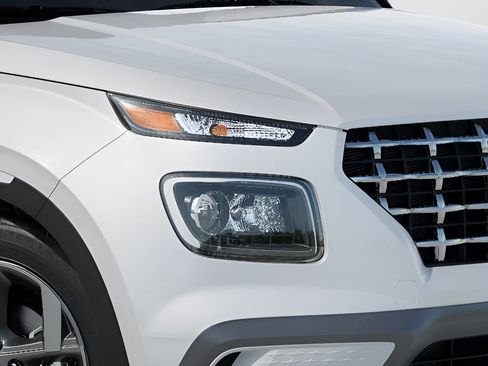 New 2026 Hyundai Venue SEL FWD image 9