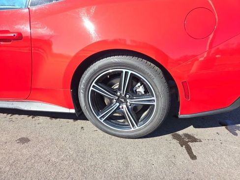 Used 2024 Ford Mustang Premium image 12