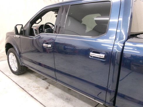 Used 2019 Ford F150 Platinum w/ Equipment Group 701A Luxury image 8