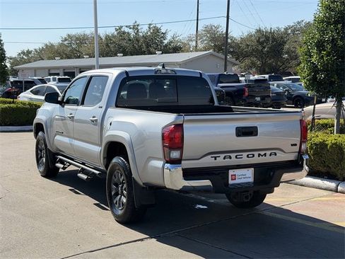 Certified 2023 Toyota Tacoma SR5 image 4