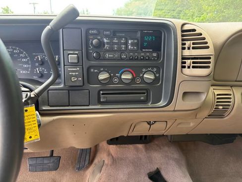 Used 1998 GMC Sierra 1500 2WD Extended Cab w/ Imagemax Pkg image 20
