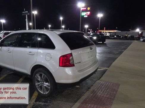 Used 2013 Ford Edge SEL FWD image 3
