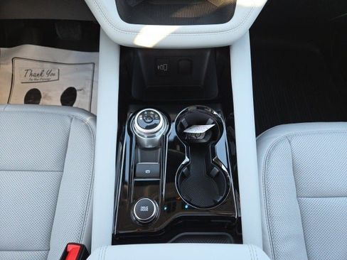 New 2026 Ford Explorer Platinum w/ LUX Leather Package image 28