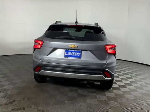 New 2026 Chevrolet Trax LT w/ LT Convenience Package image 8