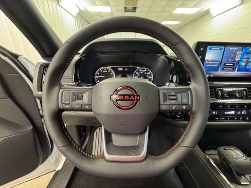 New 2026 Nissan Pathfinder Rock Creek w/ Rock Creek Premium Package AWD/4WD image 27