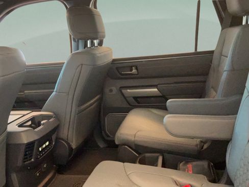 Used 2026 Toyota Sequoia Capstone AWD/4WD image 27
