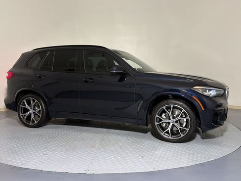 Used 2023 BMW X5 sDrive40i w/ M Sport Package RWD image 7