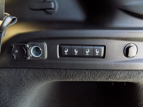 New 2025 Jeep Grand Cherokee L Overland image 36