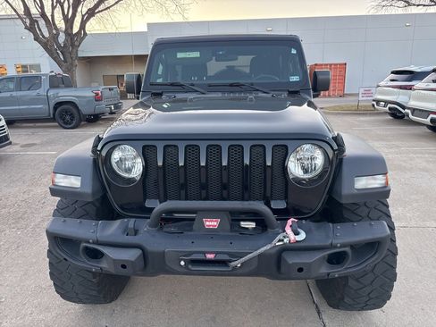 Used 2023 Jeep Wrangler Sport S image 5