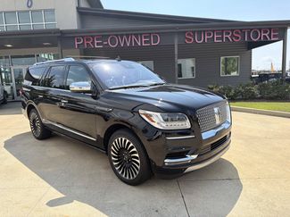 Used 2019 Lincoln Navigator L Black Label w/ Cargo Package AWD/4WD video 1