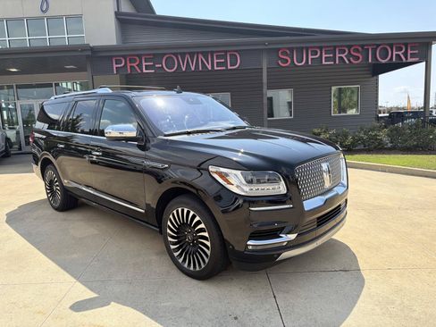 Used 2019 Lincoln Navigator L Black Label w/ Cargo Package AWD/4WD image 1