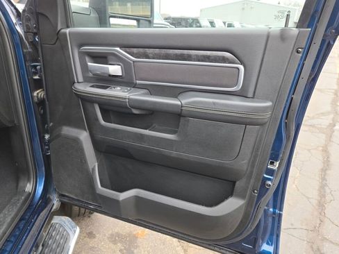 Used 2024 RAM 2500 Big Horn w/ Bed Utility Group image 7