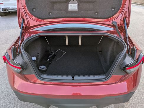 Used 2025 BMW 230i Coupe w/ M Sport Package image 29