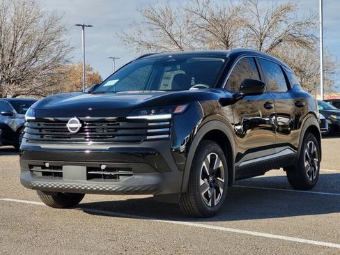 New 2026 Nissan Kicks SV w/ SV Premium Package image 4