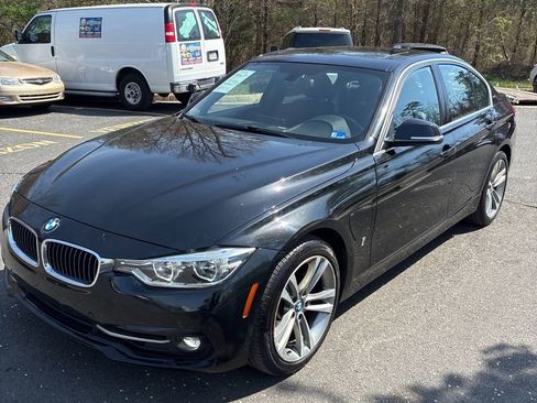 Used 2017 BMW 330e image 2