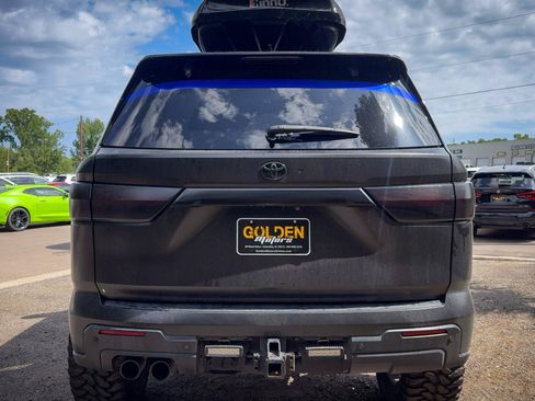 Used 2023 Toyota Sequoia TRD Pro AWD/4WD image 23