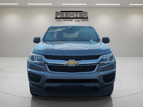 Used 2020 Chevrolet Colorado W/T image 2