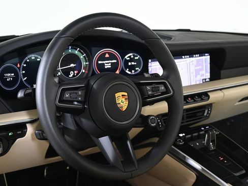 Certified 2021 Porsche 911 Targa 4S image 12