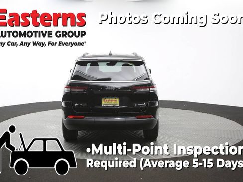 Used 2022 Jeep Grand Cherokee L Laredo w/ Luxury Tech Group I AWD/4WD image 37