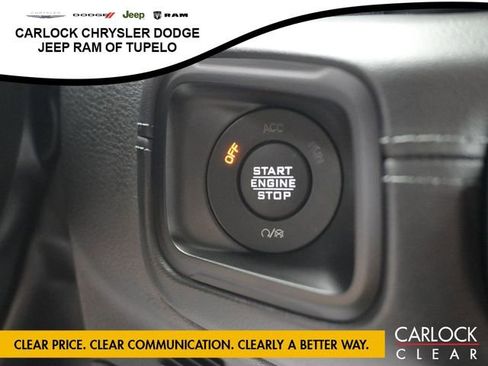 Used 2025 Jeep Wrangler Unlimited Sahara AWD/4WD image 18