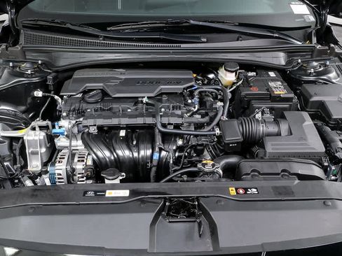 New 2026 Hyundai Elantra SEL Sport Premium FWD image 32