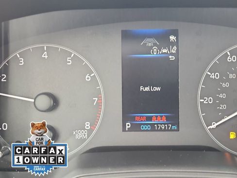 Used 2025 Toyota Corolla LE image 21