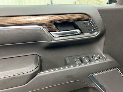 Used 2023 Chevrolet Silverado 1500 LT Trail Boss image 21