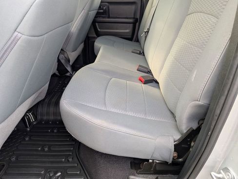 Used 2018 RAM 1500 Express w/ Popular Equipment Group image 40