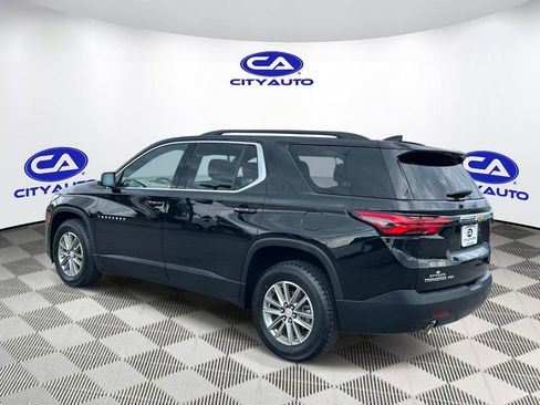 Used 2023 Chevrolet Traverse LT w/ LPO, Cargo Package AWD/4WD image 5