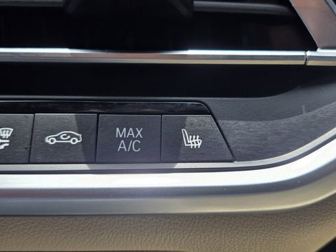 Used 2021 BMW X5 sDrive40i w/ Convenience Package RWD image 24